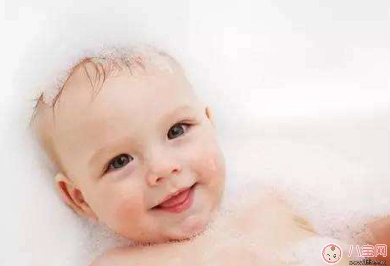 怎么給寶寶選擇洗發(fā)水 寶寶洗發(fā)水成分哪種不好 怎么給寶寶選擇洗發(fā)水 寶寶洗發(fā)水成分哪種不好