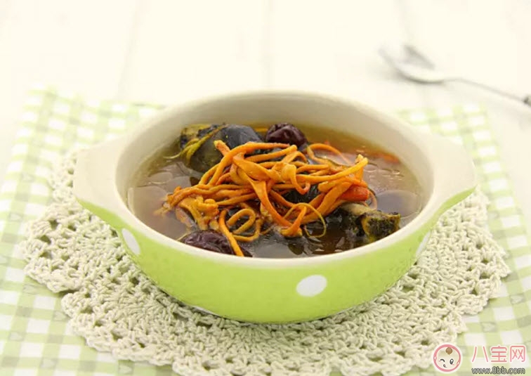 孕婦可以喝蟲草花煲湯嗎 懷孕可蟲草花燉雞孕婦能吃嗎 孕婦可以喝蟲草花煲湯嗎 懷孕可蟲草花燉雞孕婦能吃嗎