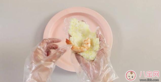 鈣質營養(yǎng)豐富的補鈣良品 蝦仁飯團 鈣質營養(yǎng)豐富的補鈣良品 蝦仁飯團