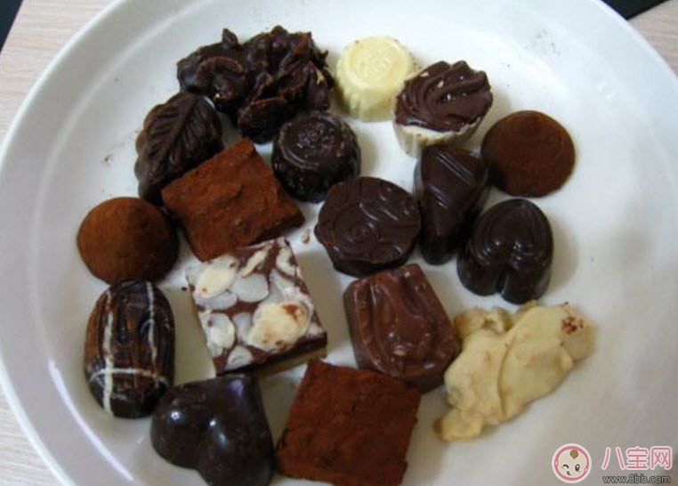 孕婦吃巧克力對胎兒有什么影響嗎 孕婦吃巧克力的注意事項(xiàng)有哪些