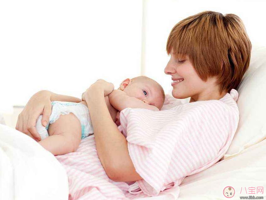 探望新生寶貝這些東西送出去好 看新媽媽這么做最好 探望新生寶貝這些東西送出去好 看新媽媽這么做最好