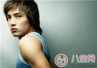 賀軍翔女兒基因強(qiáng)大 賀軍翔老婆是誰