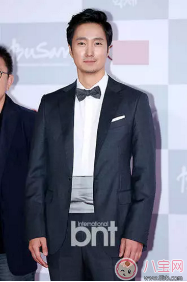 裴勇俊“三年抱倆”！韓劇長(zhǎng)腿歐巴都生二寶啦！