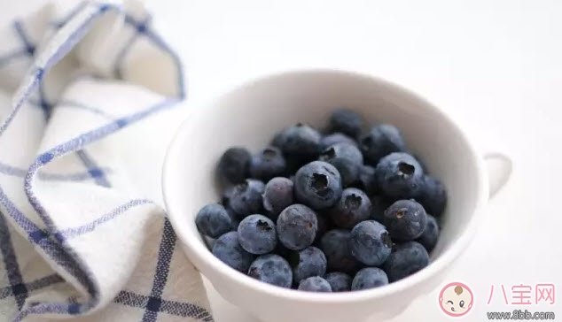 孕婦一天吃多少顆藍莓 孕婦吃藍莓怎么洗才干凈 孕婦一天吃多少顆藍莓 孕婦吃藍莓怎么洗才干凈