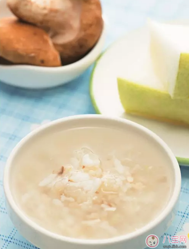 1歲寶寶食譜 該給TA吃點特別的食物了 1歲寶寶食譜 該給TA吃點特別的食物了