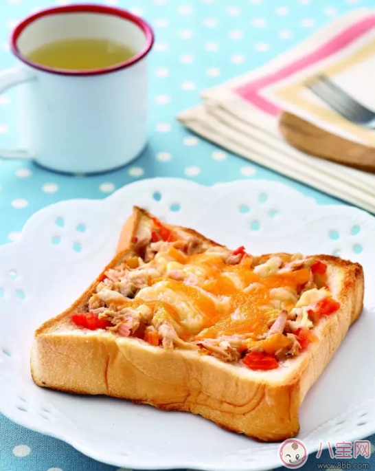 1歲寶寶食譜 該給TA吃點特別的食物了 1歲寶寶食譜 該給TA吃點特別的食物了