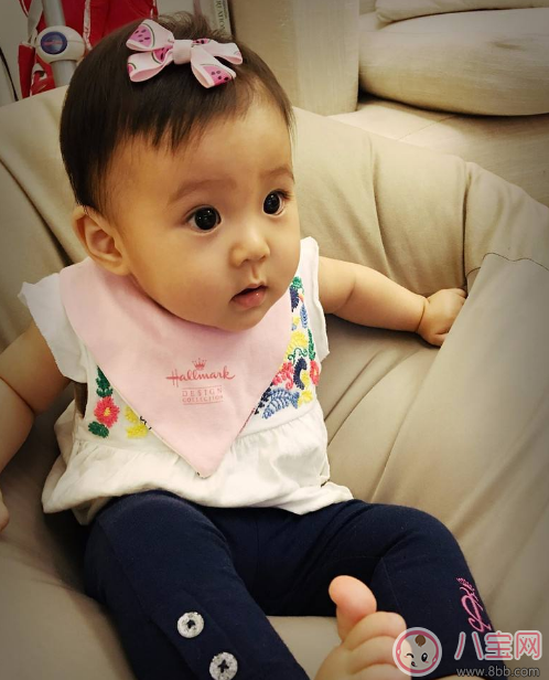 陳冠?，F(xiàn)身日本變曬娃狂魔 給孩子拍照怎么拍好