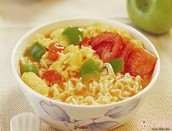 孕婦可以偶爾吃泡面嗎 孕婦方便面能不能干吃 孕婦可以偶爾吃泡面嗎 孕婦方便面能不能干吃