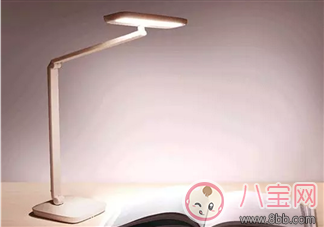 埋藏最深的視力殺手竟是臺燈 如何選擇合適的臺燈