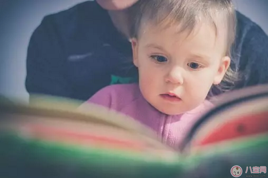 埋藏最深的視力殺手竟是臺燈 如何選擇合適的臺燈