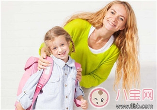 開學(xué)季書包如何挑選  雙肩包VS拉桿包？