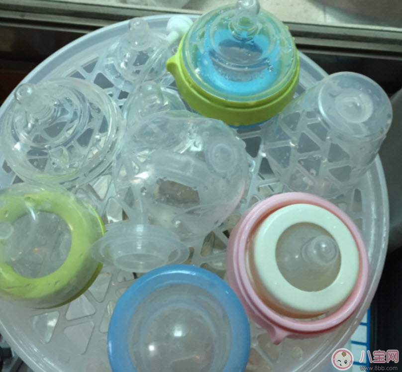 小白熊奶瓶消毒器怎么樣 小白熊嬰兒奶瓶消毒器好用嗎。