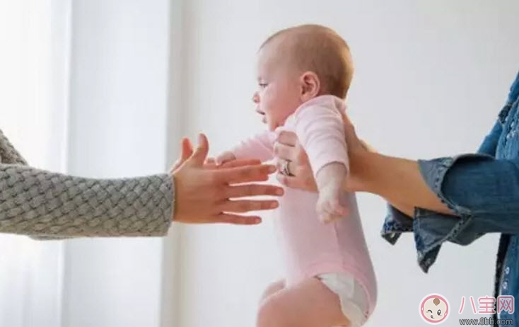 寶寶大腦發(fā)育需要幾種營養(yǎng) 影響寶寶腦部發(fā)育的六大飲食習慣有哪些