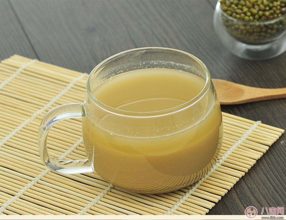 綠豆消暑美容作用大 如何發(fā)揮綠豆的作用 綠豆消暑美容作用大 如何發(fā)揮綠豆的作用