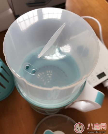 寶寶奶冷了怎么辦 喔喔牛恒溫調(diào)奶器來幫忙