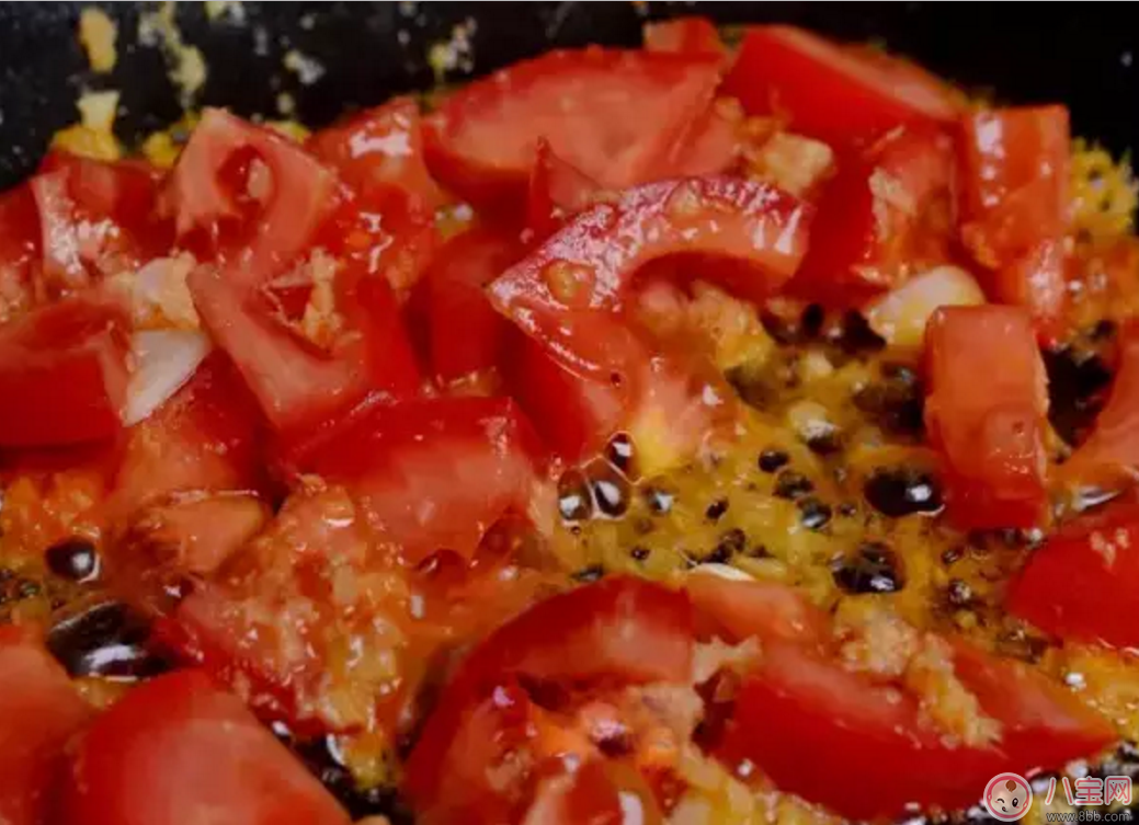 中餐廳被趙薇盛贊的招牌菜賽螃蟹炒西紅柿 再也不怕沒胃口了