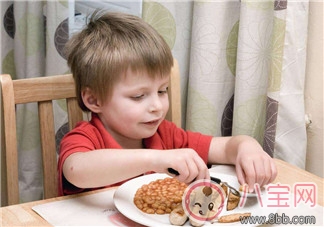 寶寶飲食營養(yǎng)喂養(yǎng)的錯誤觀念普及 寶寶飲食營養(yǎng)喂養(yǎng)的錯誤觀念普及