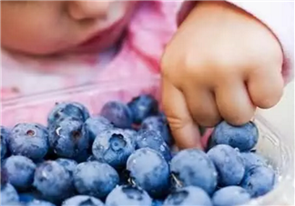 如何選擇寶寶零食 讓寶寶吃的更營養(yǎng)健康
