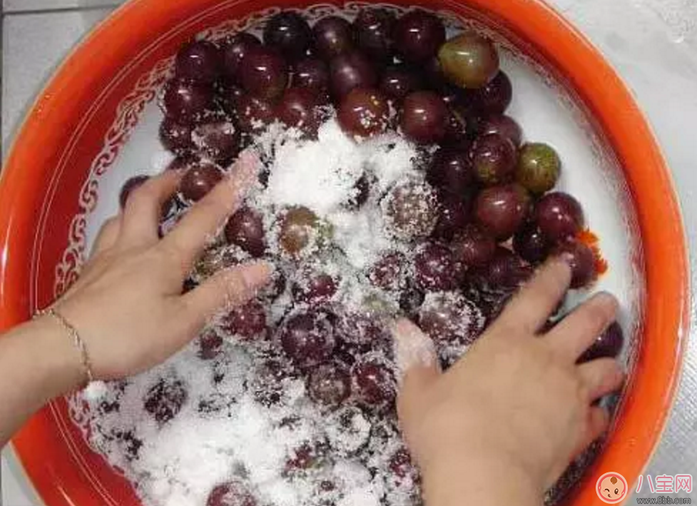 寶寶便秘不喝藥 吃葡萄就好了 寶寶便秘不喝藥 吃葡萄就好了