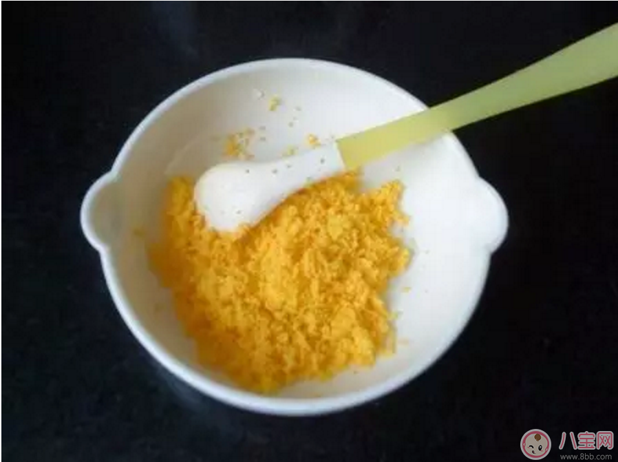 寶寶不愛(ài)吃輔食怎么辦 各種泥來(lái)幫忙 寶寶不愛(ài)吃輔食怎么辦 各種泥來(lái)幫忙