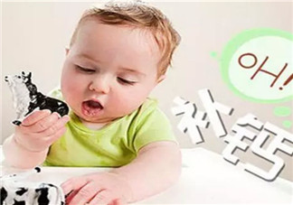 寶寶缺鈣的表現(xiàn) 寶寶缺鈣的癥狀(寶寶嚴(yán)重缺鈣怎么辦)