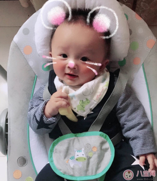 嬰兒電動(dòng)搖椅好不好 寶寶電動(dòng)搖椅試用測評 嬰兒電動(dòng)搖椅好不好 寶寶電動(dòng)搖椅試用測評