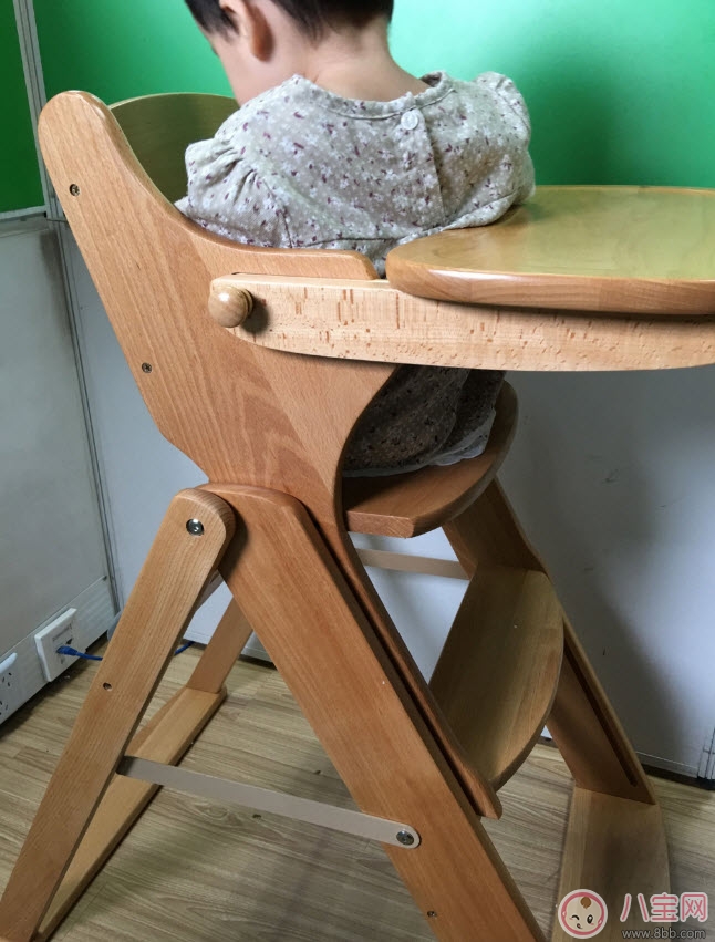 兒童餐椅什么樣的好 實(shí)木兒童餐椅測評 兒童餐椅什么樣的好 實(shí)木兒童餐椅測評