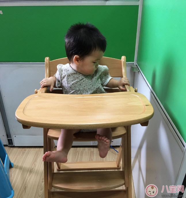 兒童餐椅什么樣的好 實(shí)木兒童餐椅測評 兒童餐椅什么樣的好 實(shí)木兒童餐椅測評