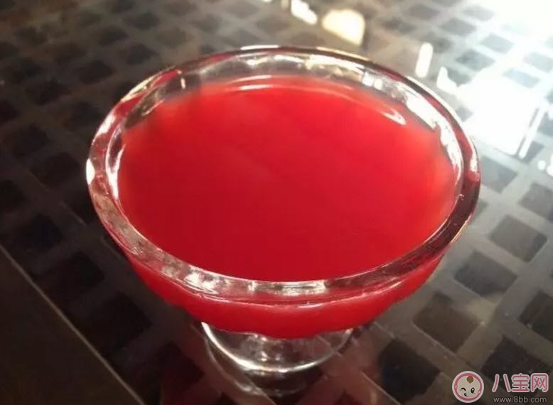 2017夏天寶寶吃西瓜好還是喝西瓜汁好 寶寶多大可以吃西瓜 2017夏天寶寶吃西瓜好還是喝西瓜汁好 寶寶多大可以吃西瓜