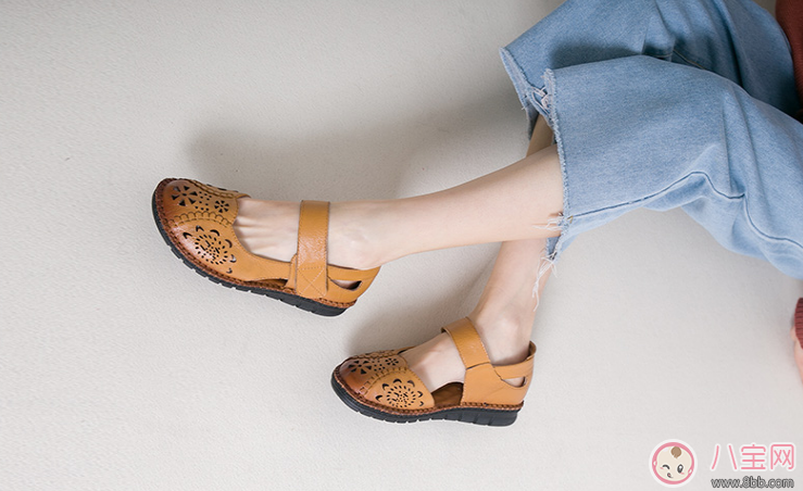 孕婦涼鞋怎么選 孕婦可以穿的涼鞋推薦 孕婦涼鞋怎么選 孕婦可以穿的涼鞋推薦
