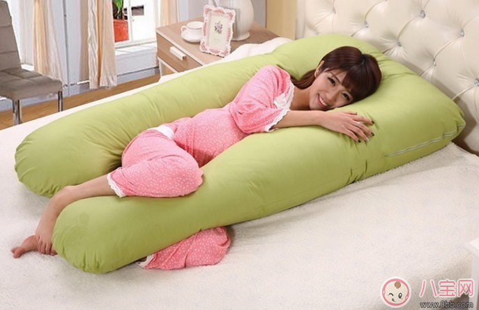 孕婦枕頭有用嗎 2017孕婦枕頭怎么選擇 孕婦枕頭有用嗎 2017孕婦枕頭怎么選擇