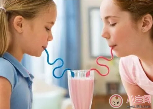 寶寶吃冰淇淋的壞處，孩子怎么吃冷飲才健康