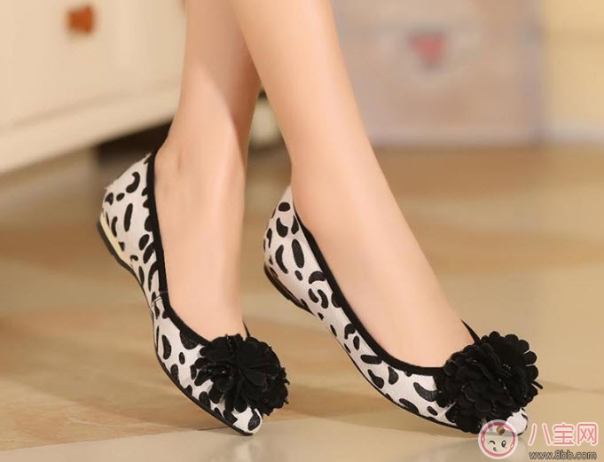 孕婦夏天穿什么鞋子好 孕婦鞋哪個(gè)牌子好