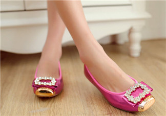 孕婦夏天穿什么鞋子好 孕婦鞋哪個牌子好