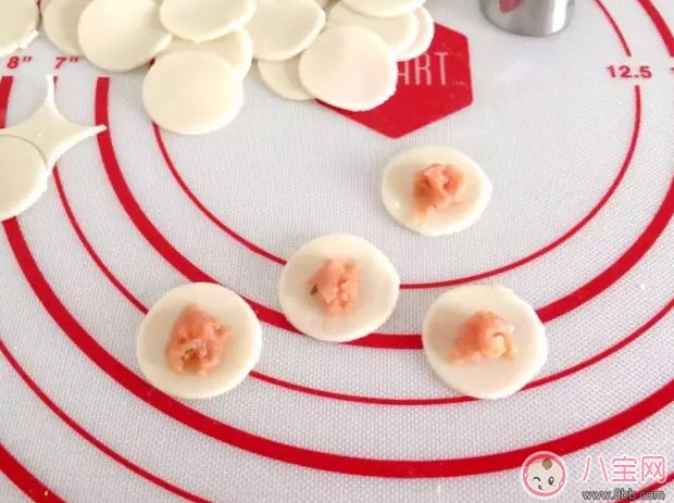 2017頭伏吃餃子 頭伏寶寶吃餃子怎么做(適合寶寶的兒童迷你水餃) 2017頭伏吃餃子 頭伏寶寶吃餃子怎么做(適合寶寶的兒童迷你水餃)