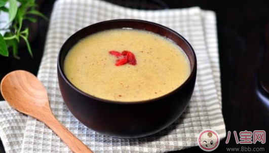 原來寶寶5個(gè)月大吃輔食有這樣的效果 原來寶寶5個(gè)月大吃輔食有這樣的效果