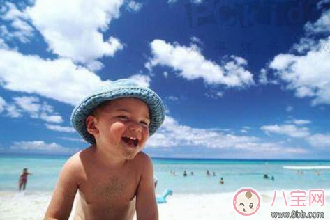 夏天寶寶要不要防曬霜 寶寶應(yīng)該如何防曬(物理防曬)