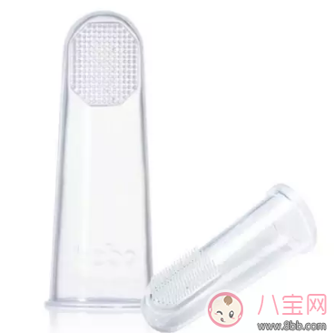 寶寶牙刷使用有講究 學(xué)《爸爸去哪兒》Kimi刷牙告別牙齦問題