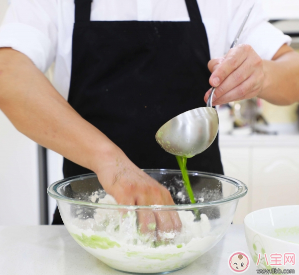 食欲大開的彩色面條：五彩時(shí)蔬鮮蝦面