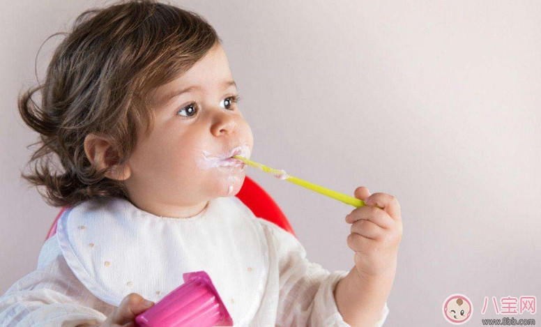 喝酸奶的誤區(qū)你知道多少 多喝酸奶并不能減肥 喝酸奶的誤區(qū)你知道多少 多喝酸奶并不能減肥