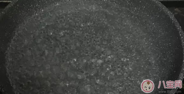 寶寶胃口不好還不愛(ài)喝水 夏天飲品糙米湯來(lái)解決