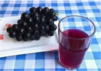 三伏天必備寶寶輔食食譜 讓寶寶輕松度過這個(gè)夏天