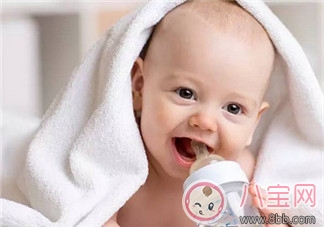 夏季寶寶不愛喝水怎么辦 如何正確喝水呢 夏季寶寶不愛喝水怎么辦 如何正確喝水呢