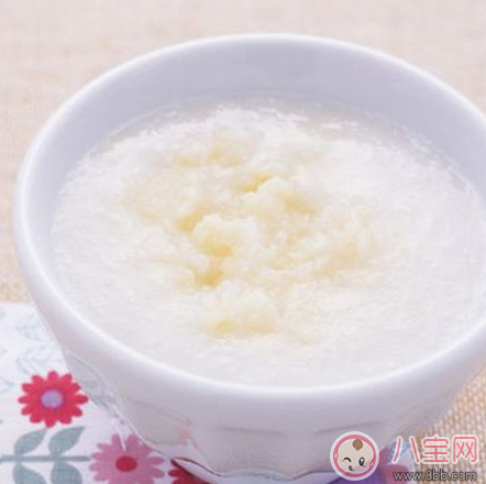 寶寶六個(gè)月大輔食:土豆稀粥 寶寶六個(gè)月大輔食:土豆稀粥