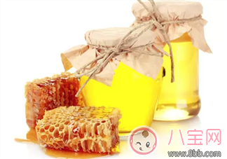 注意！這些食物千萬(wàn)不能給寶寶吃