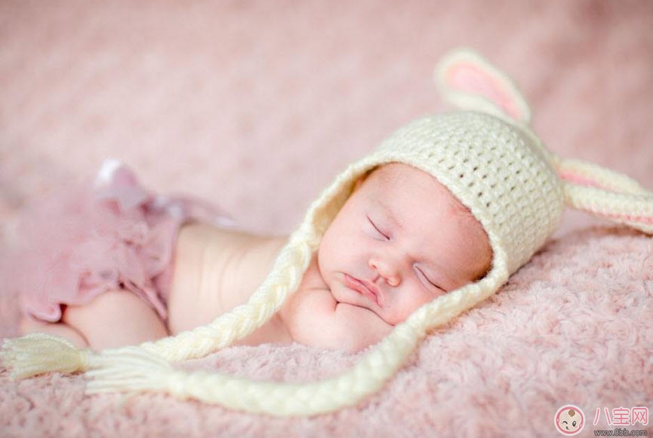 寶寶什么時(shí)間段睡覺更健康聰明 怎么讓寶寶睡的香