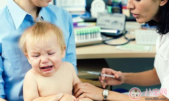 孩子打針不哭的方法什么 怎么做讓孩子乖巧的打針 孩子打針不哭的方法什么 怎么做讓孩子乖巧的打針