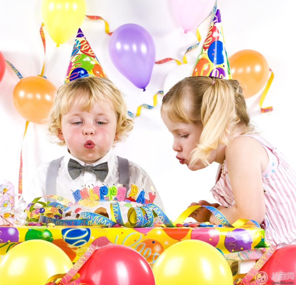 如何訓(xùn)練寶寶嗅覺、味覺發(fā)育 訓(xùn)練有哪些注意事項