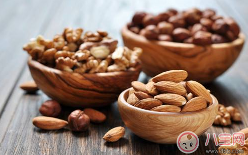 哪些東西孩子吃了容易噎 孩子噎著怎么辦 哪些東西孩子吃了容易噎 孩子噎著怎么辦