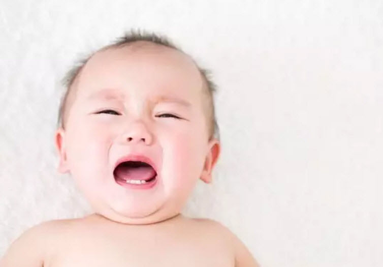 如何區(qū)別區(qū)別母乳性腹瀉 寶寶母乳性腹瀉媽媽不能吃什么 如何區(qū)別區(qū)別母乳性腹瀉 寶寶母乳性腹瀉媽媽不能吃什么